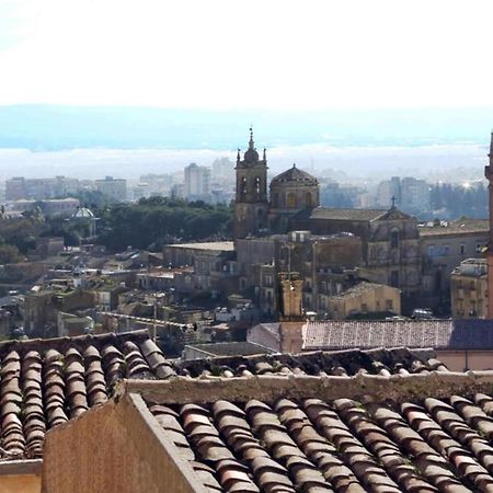 La Scalinata Home Apartment Caltagirone Exterior photo